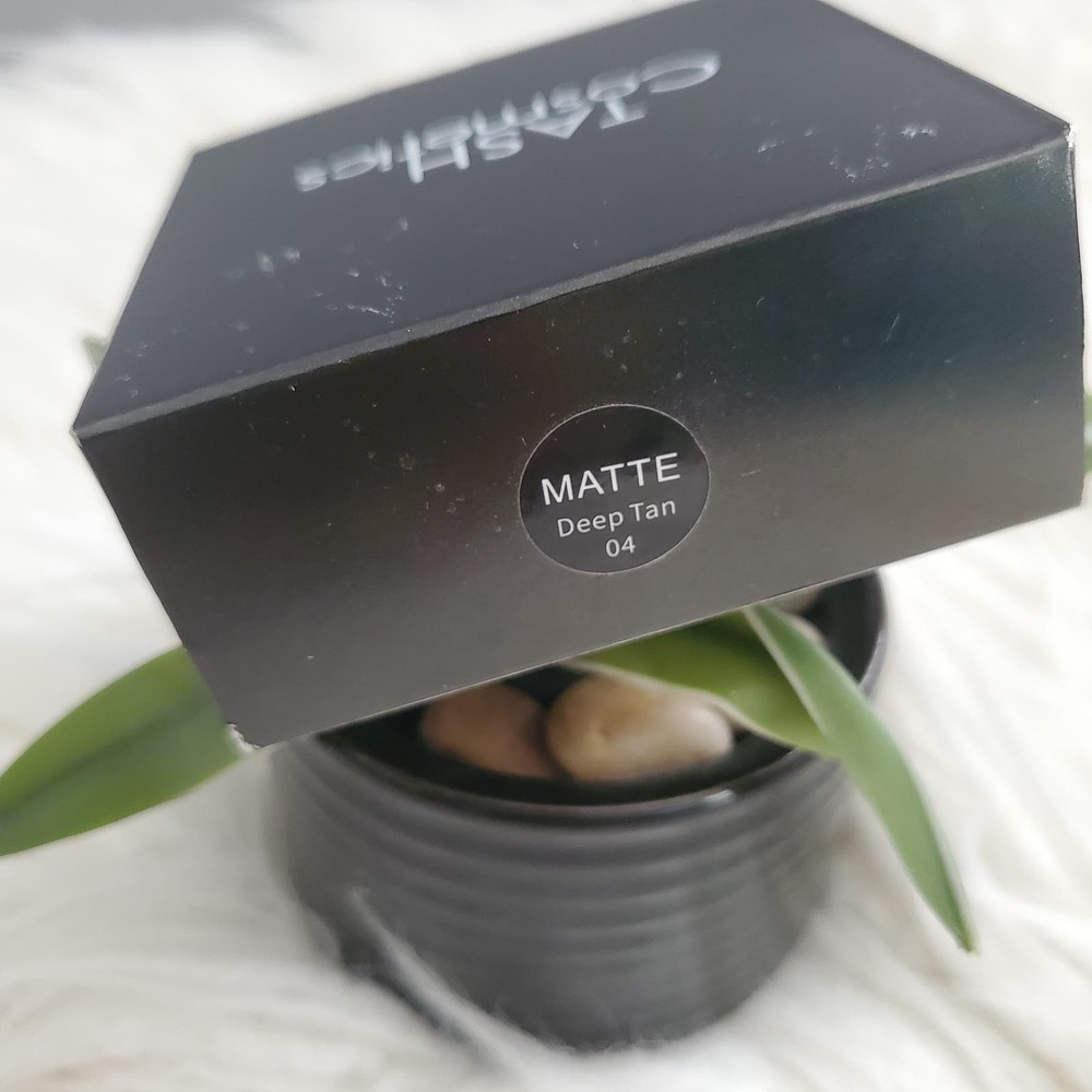 TASH Cosmetics High Definition Matte Loose Powder Deep Tan #04 - Picture 4 of 5